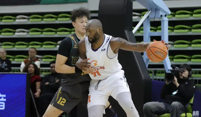 广东男篮或引进NBL外援麦科伊 替代表现低迷的麦